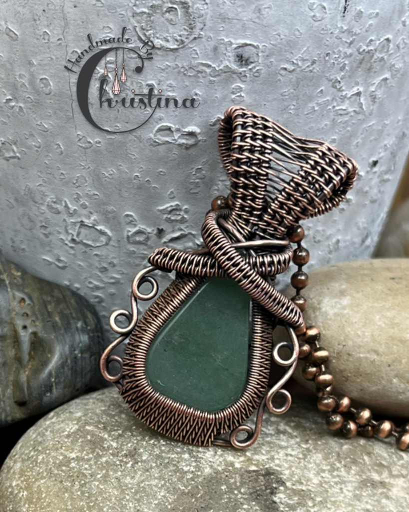 Oxidized Copper Wire Woven Green Aventurine Pendant necklace